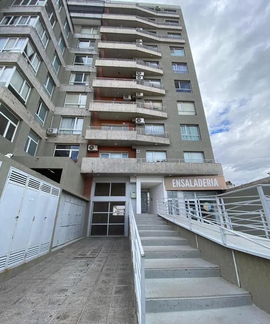 Alquiler Departamento 2 Dormitorios - Yrigoyen 934 - Cipolletti - Rio Negro 2