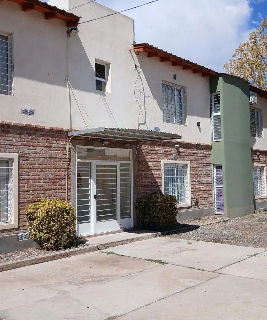 Alquilo Departamento 1 dormitorio - Minas N°  1019 - Neuquén Capital 4