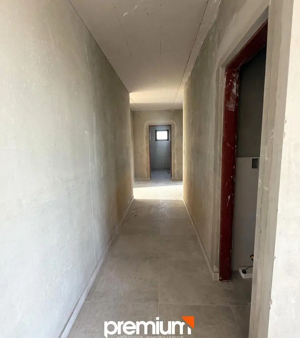 Venta Casa 3 Dormitorios - Los Canales de Plottier Golf Club - Plottier 5