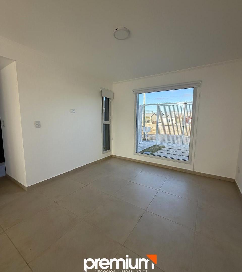 Venta Dúplex 3 Dormitorios - República de Italia 5.500 - Neuquén Capital