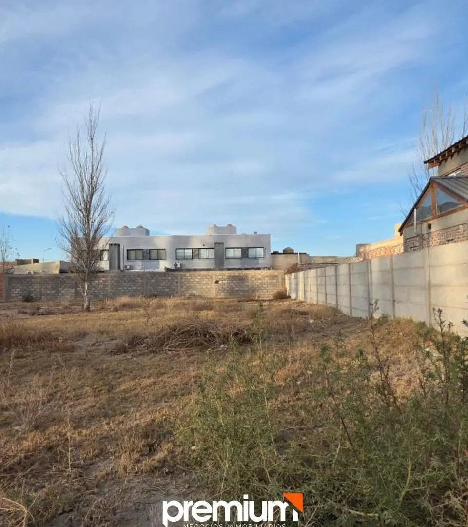 Terreno EN LOTEO ALBERDI 5