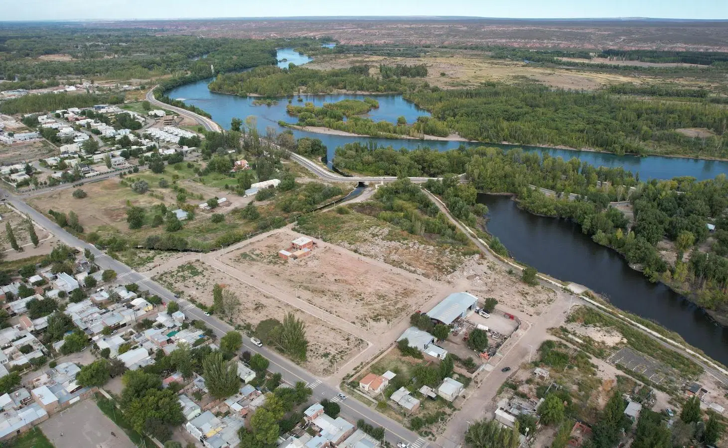 Venta - Terreno Lote 9 de 300 m2 Manzana A - B° Confluencia - Neuquén Capital 5
