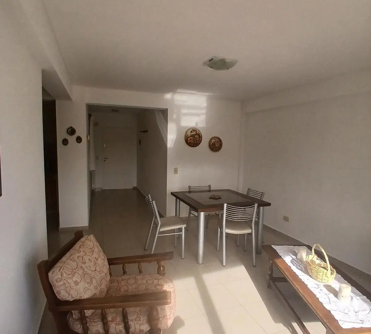 Alquiler Departamento 2 Dormitorios Amoblado - Illia 1012 - Neuquén Capital 2