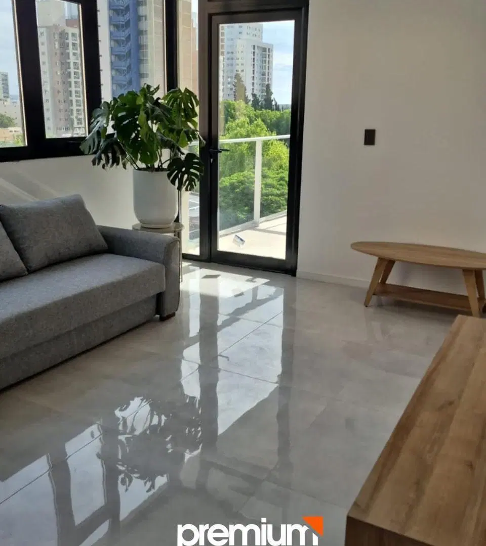 Venta Dpto 1 Dormitorio con balcón y parrilla - Av San Juan 1100  - Edificio Kuref - Neuquén Capital 4