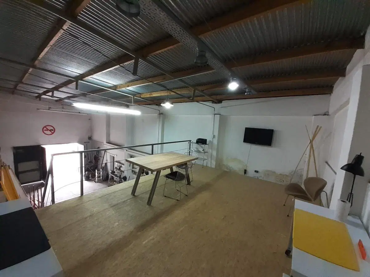 Alquiler Galpón 130 m2   playa de maniobras - Alfonsina Storni al 1099 - Neuquén 5