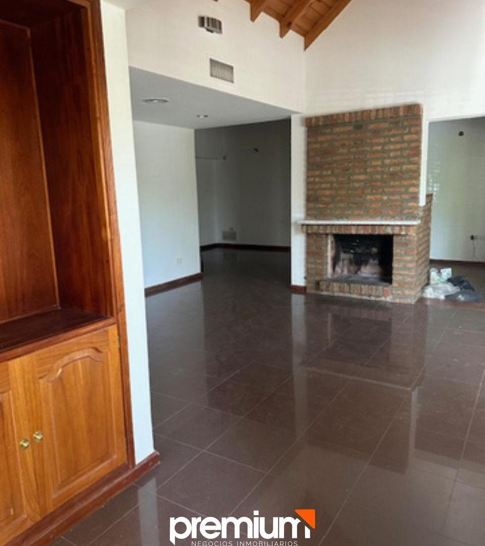 Foto de Venta- Casa 4 Dormitorios Con Quincho- Talero 886 - Neuquen Capital, imagen 1