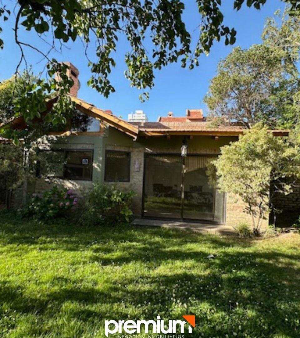 Foto de Venta- Casa 4 Dormitorios Con Quincho- Talero 886 - Neuquen Capital, imagen 3