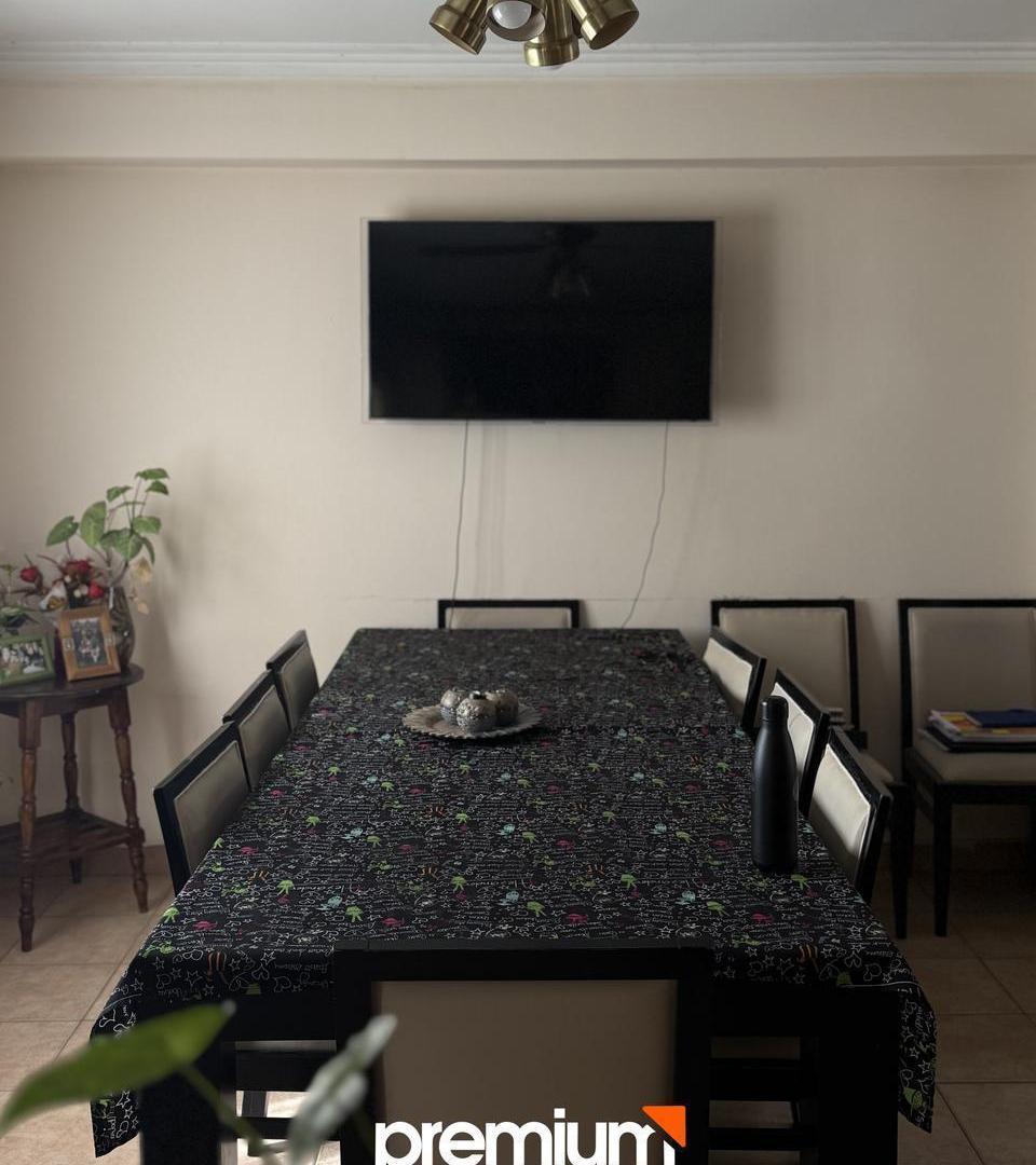 Foto de Venta - Casa 3 Dormitorios - Río Diamante 853 - Neuquén Capital, imagen 3