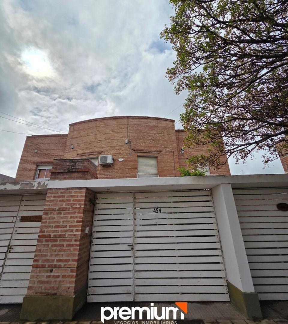 Foto de Venta - Duplex 2 Dormitorios con patio y parrilla - Amaranto Suarez, imagen 3