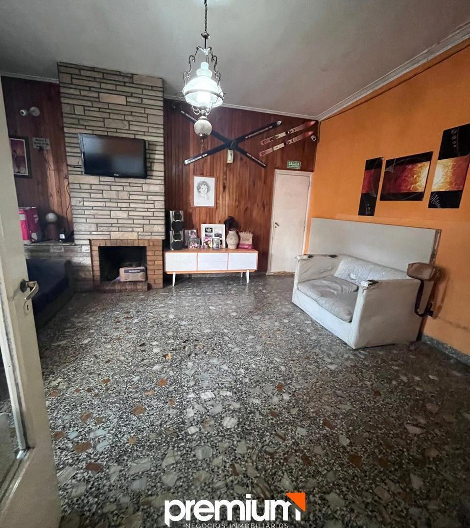 Foto de Venta casa 4 Dormitorios - Ministro A. Alcorta 476 - Área Centro Sur, imagen 3