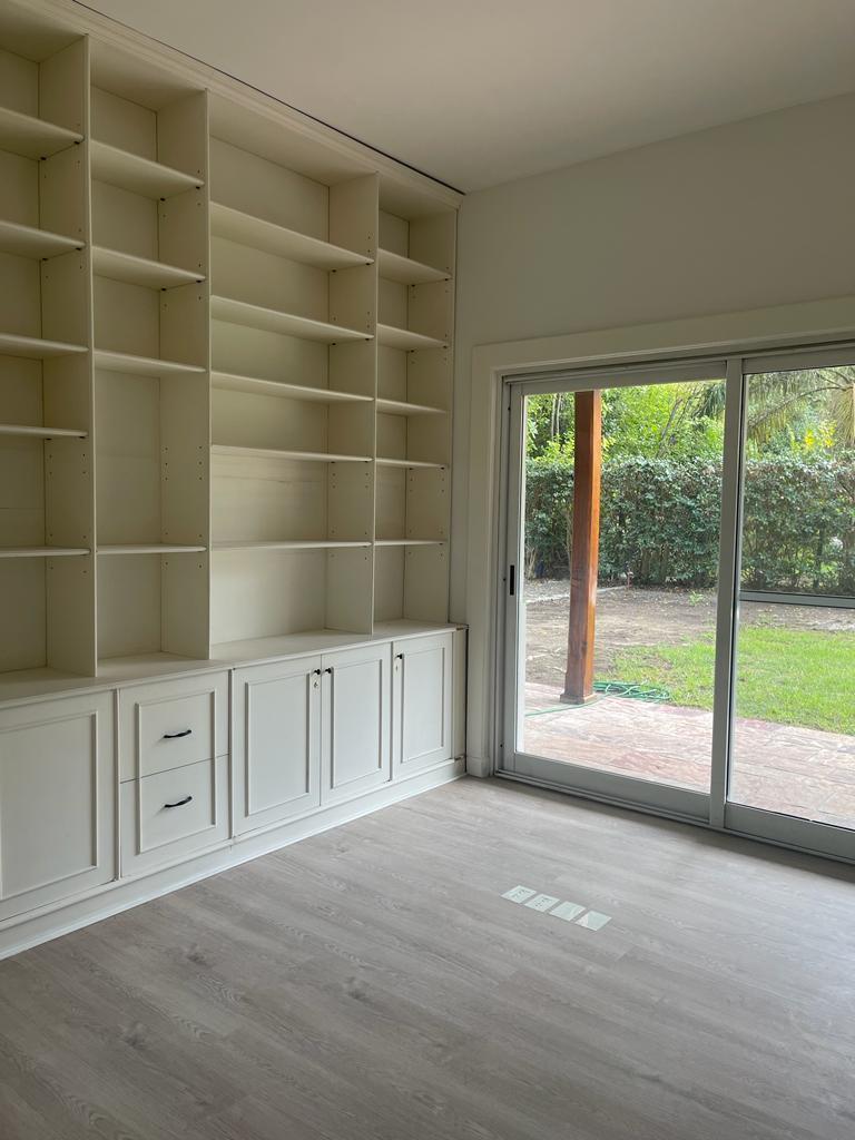 Foto de Venta con renta San Jorge Village. Casa sobre lote arbolado, excelente, imagen 3