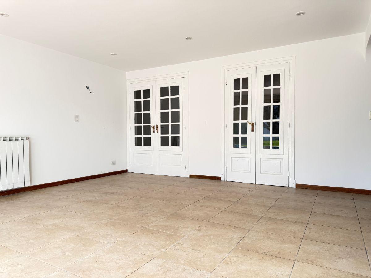 Foto de Excelente casa en alquiler San isidro zona Jockey Club. Inmejorable, imagen 3