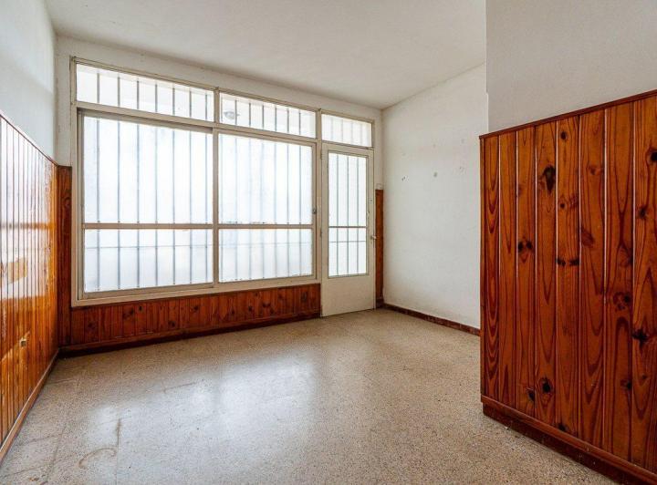 CASA VENTA SAENZ PEÑA 3 DORMITORIOS GRAN TERRENO 4