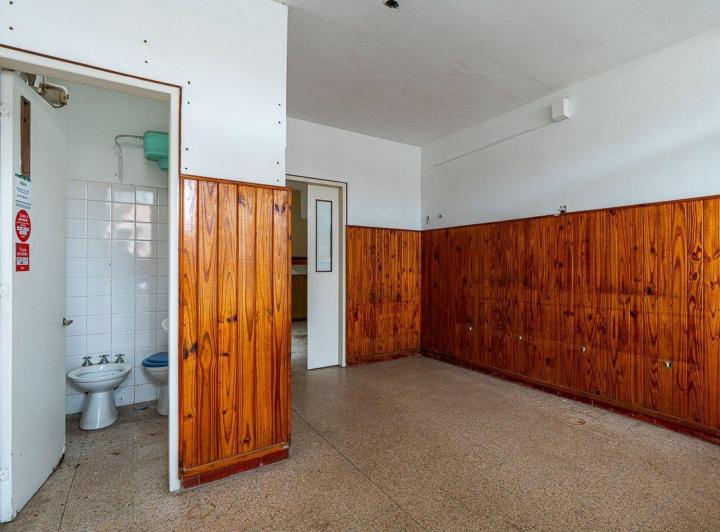 CASA VENTA SAENZ PEÑA 3 DORMITORIOS GRAN TERRENO 5