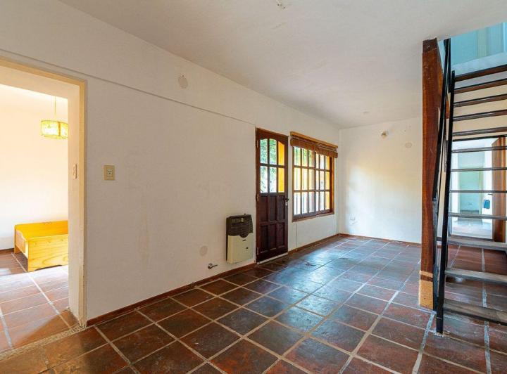VENTA CASA 3 DORMITORIOS AGOTE PATIO NO PH PILETA 4