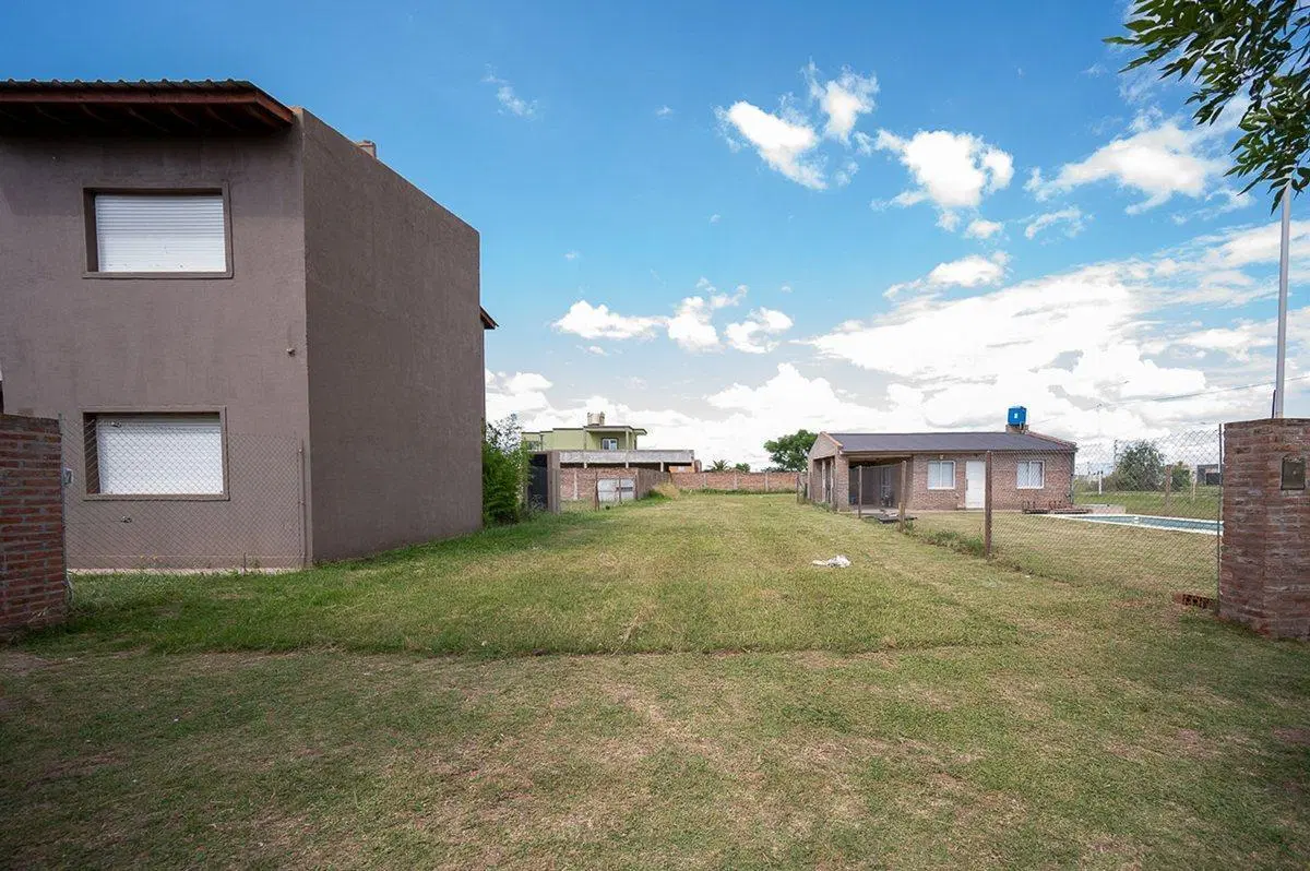 LOTE EN VENTA EN RICARDONE LAS MORAS ETAPA I 3