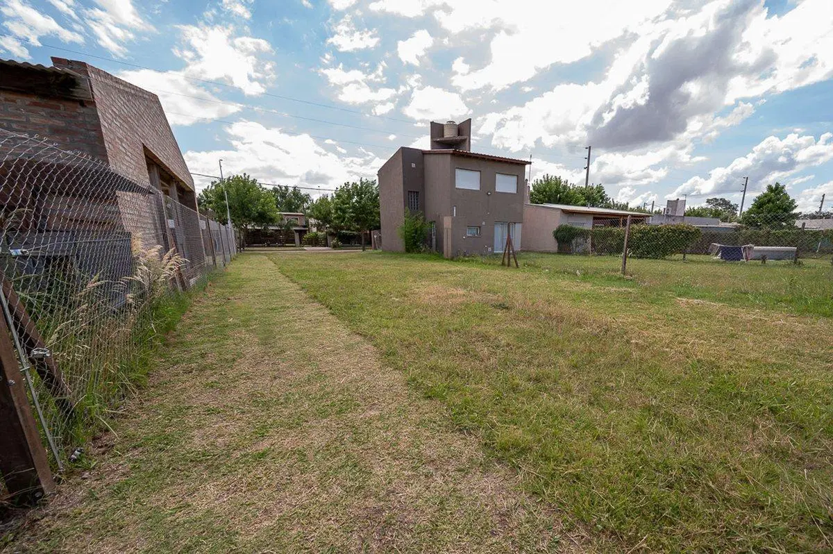LOTE EN VENTA EN RICARDONE LAS MORAS ETAPA I 5