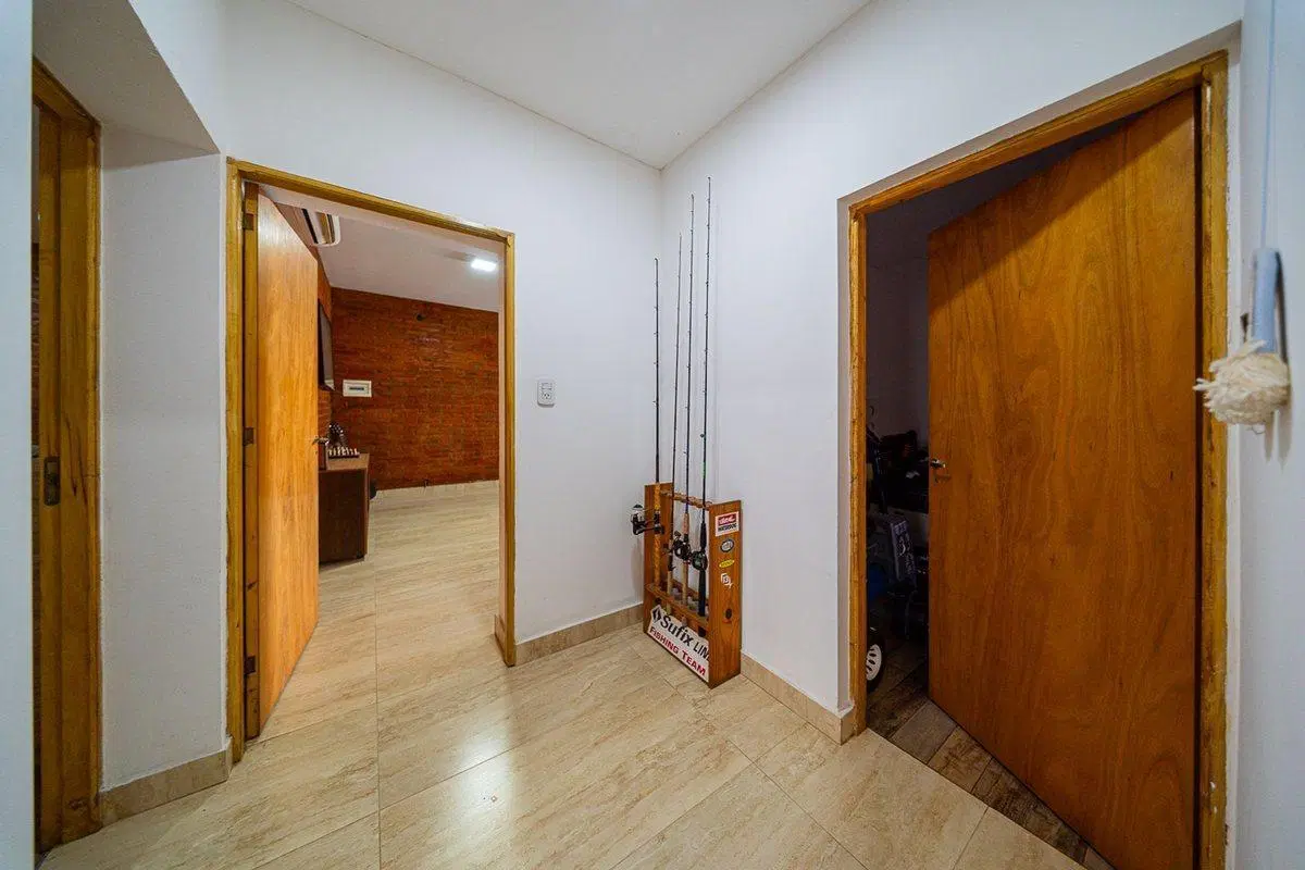 CASA EN VENTA IBARLUCEA 3 DORMITORIOS Y COCHERA 2