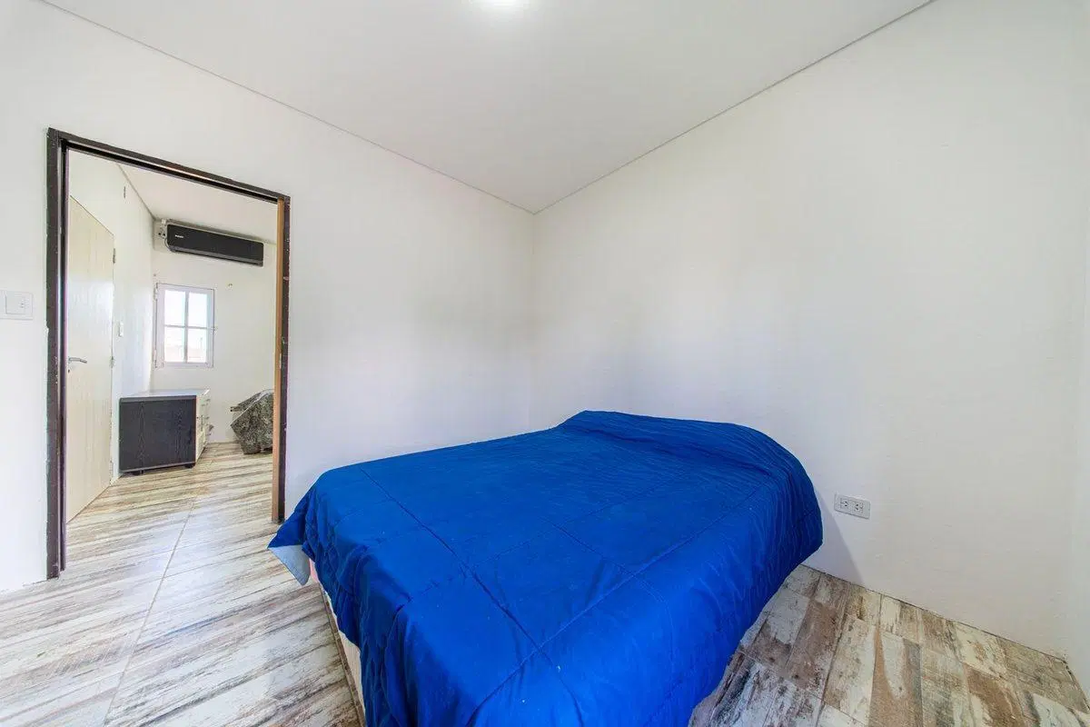 CASA EN VENTA PIÑERO DOS DORMITORIOS CON PILETA 4