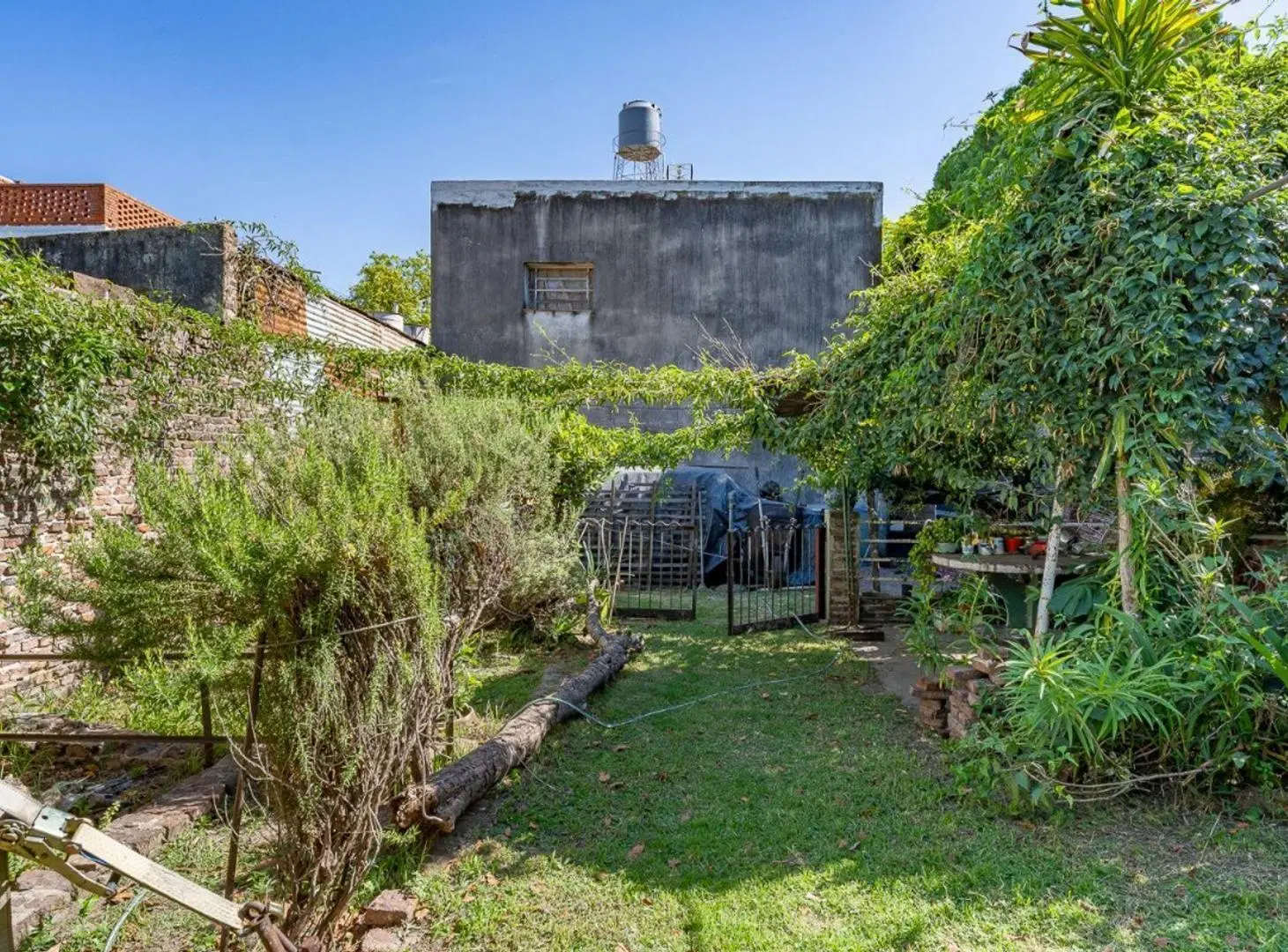 TERRENO INTERNO EN VENTA BARRIO MATHEU 4