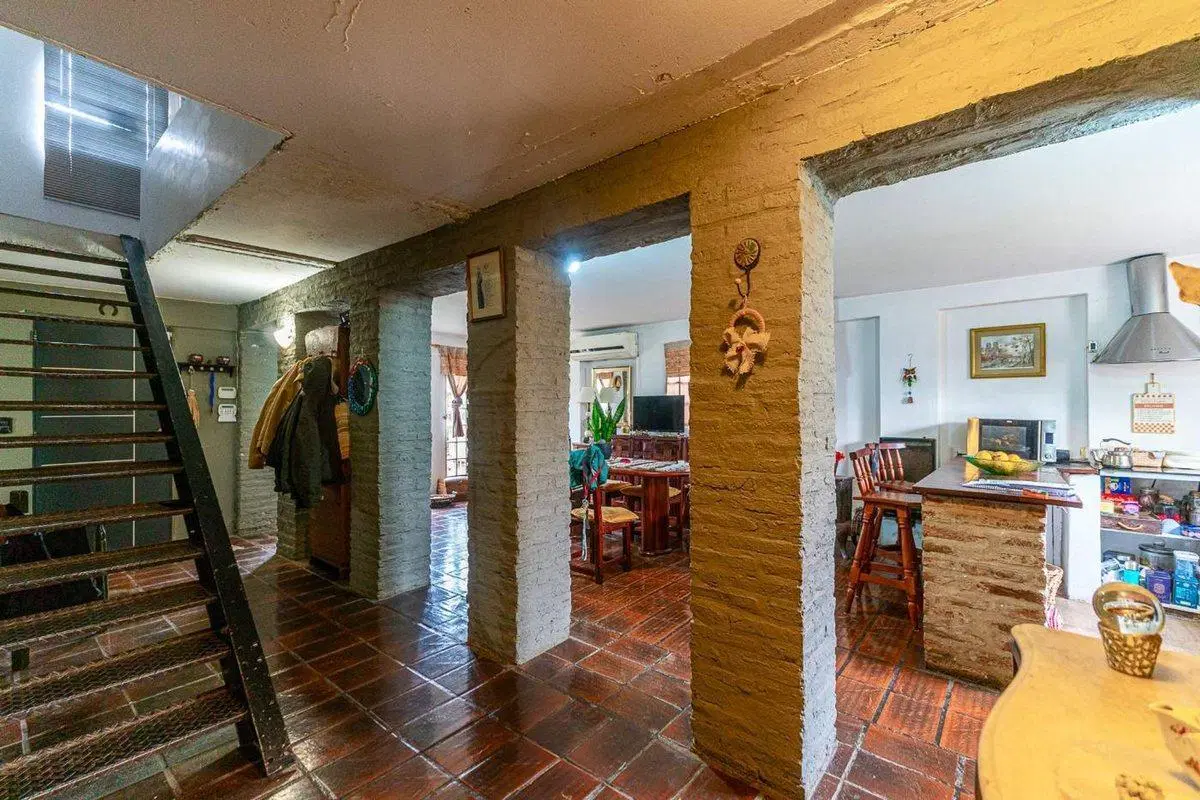 CASA EN VENTA FISHERTON 2
