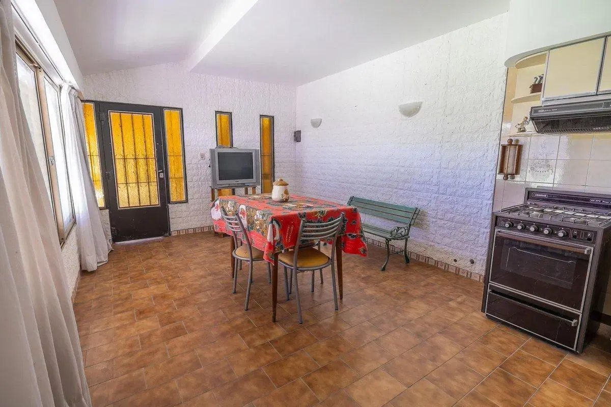 CASA EN VENTA 2 DORMITORIOS ZONA RIO PUEBLO ESTHER 4