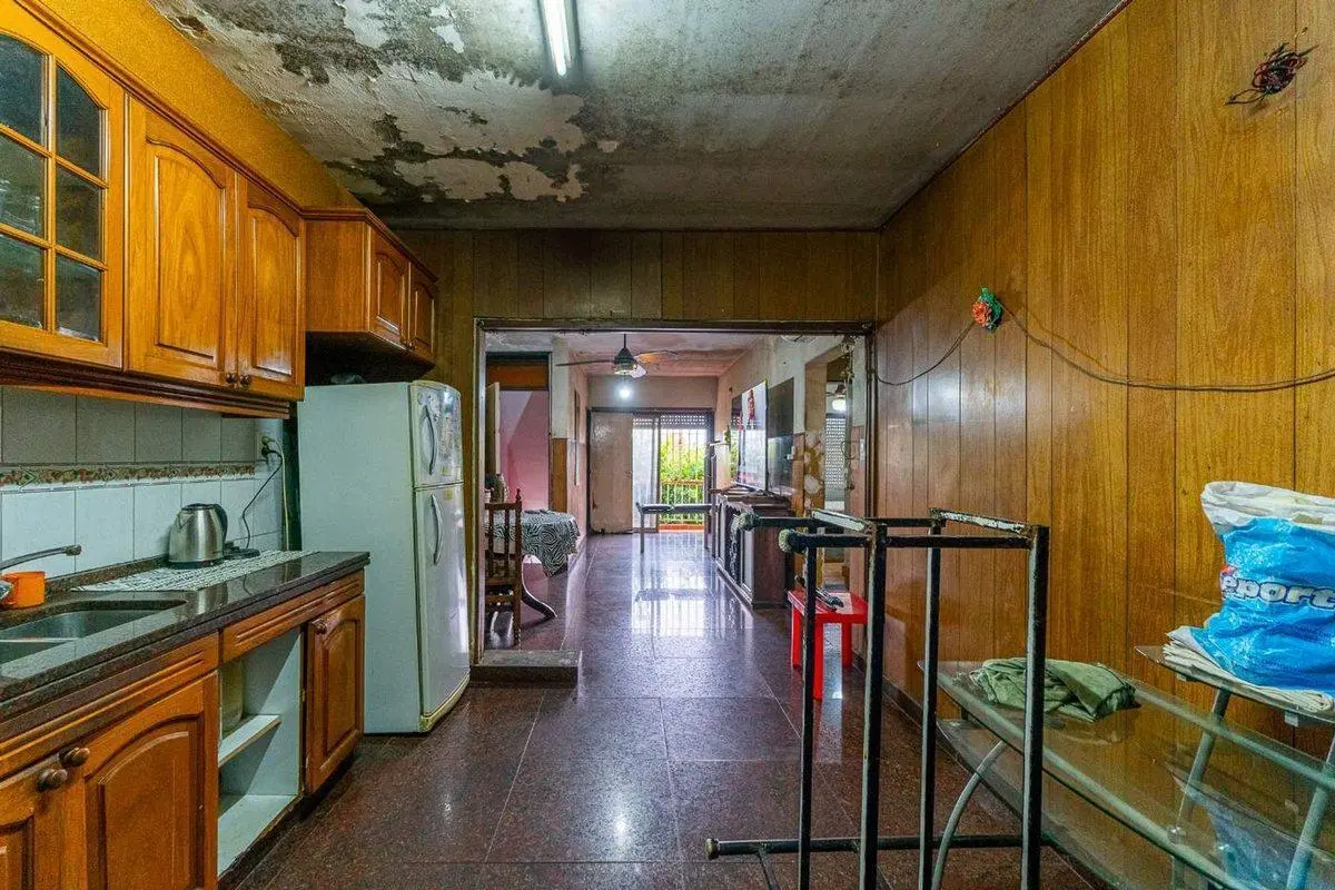 LOCAL Y CASA EN VENTA BARRIO BELLA VISTA 4