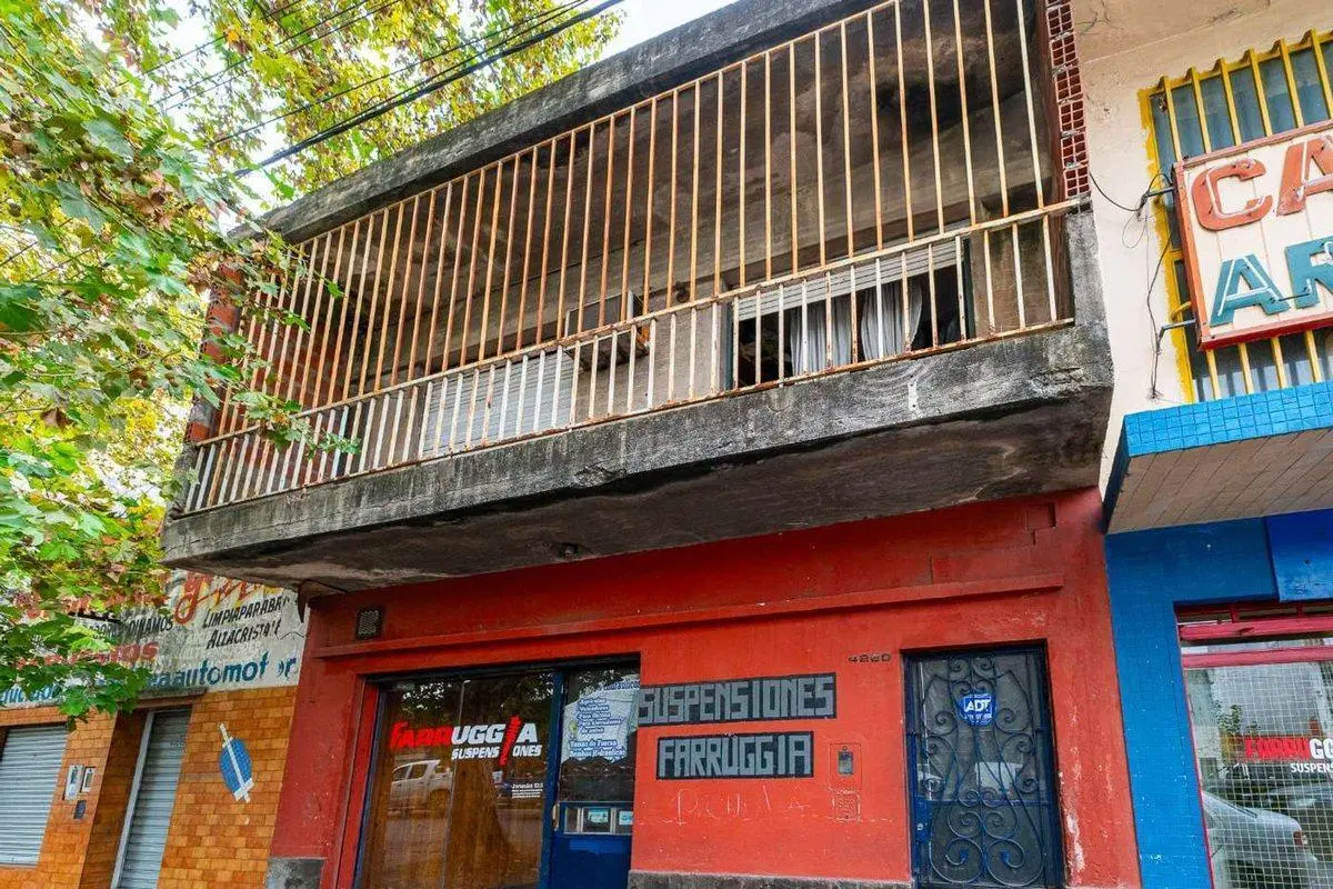 LOCAL Y CASA EN VENTA BARRIO BELLA VISTA 3