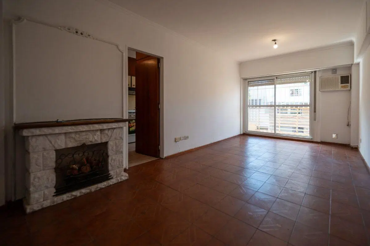 Venta departamento 3 dormitorios 2 balcones Abasto 3
