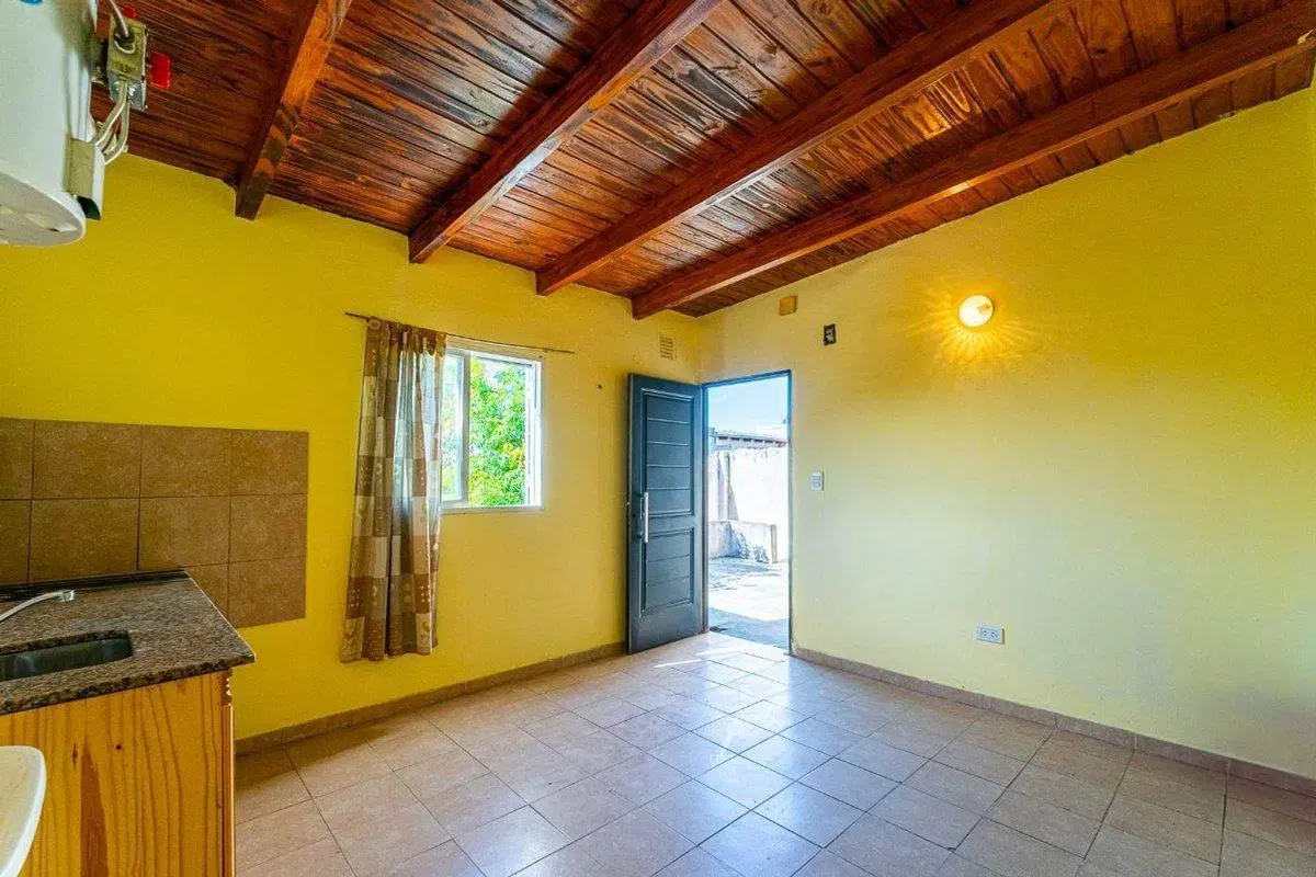 DEPARTAMENTO DE PASILLO PLANTA ALTA EN VENTA 4