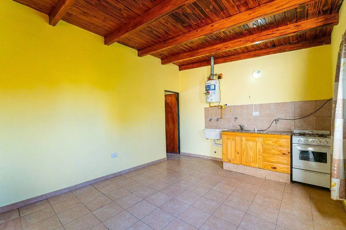 DEPARTAMENTO DE PASILLO PLANTA ALTA EN VENTA 2