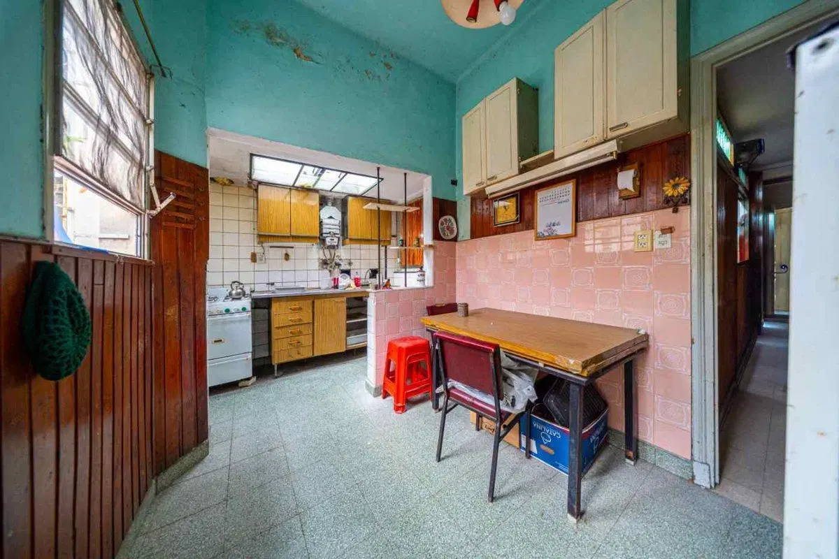 TERRENO O CASA A RECICLAR EN VENTA EN LA SEXTA 2