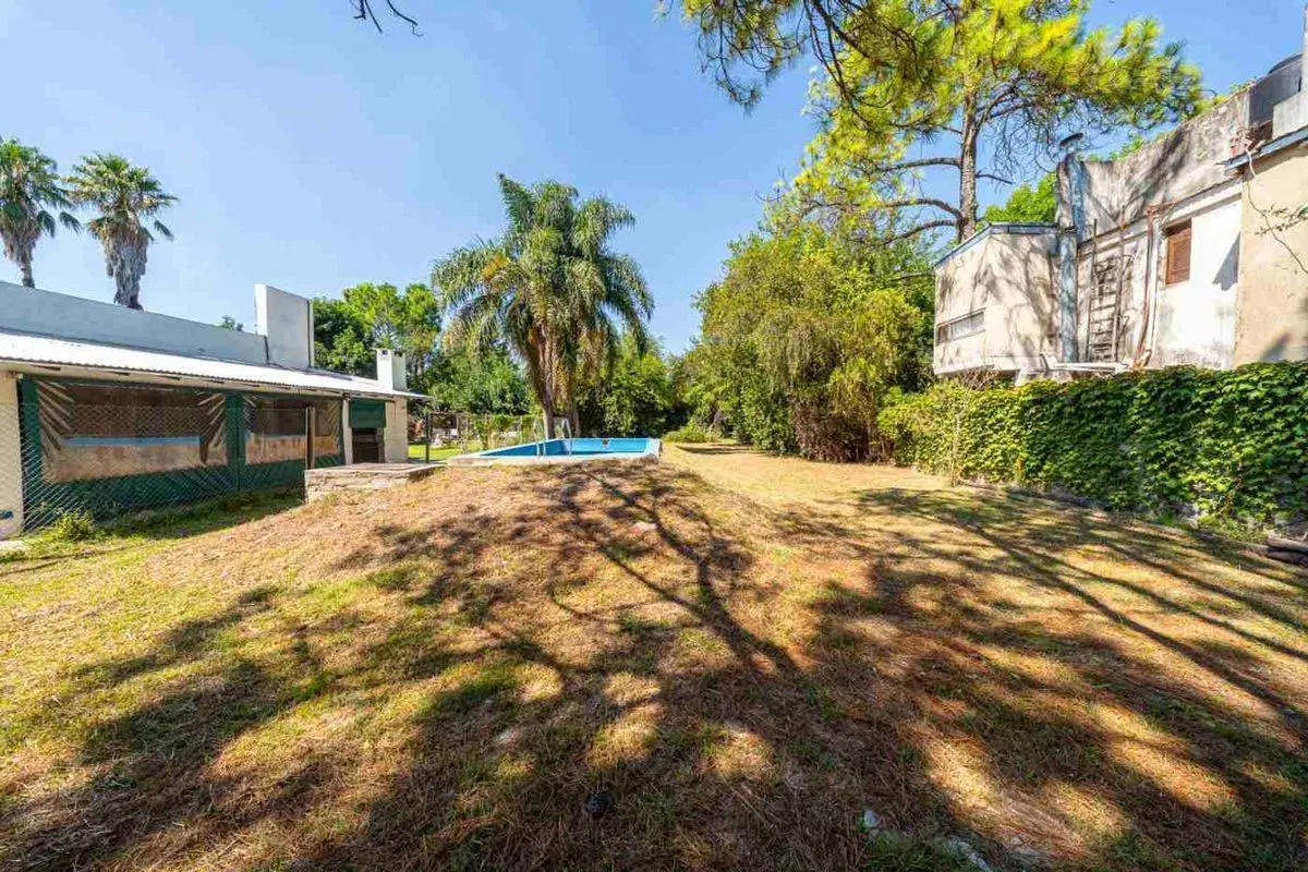 TERRENO EN VENTA EN ROLDÁN CON PILETA 5