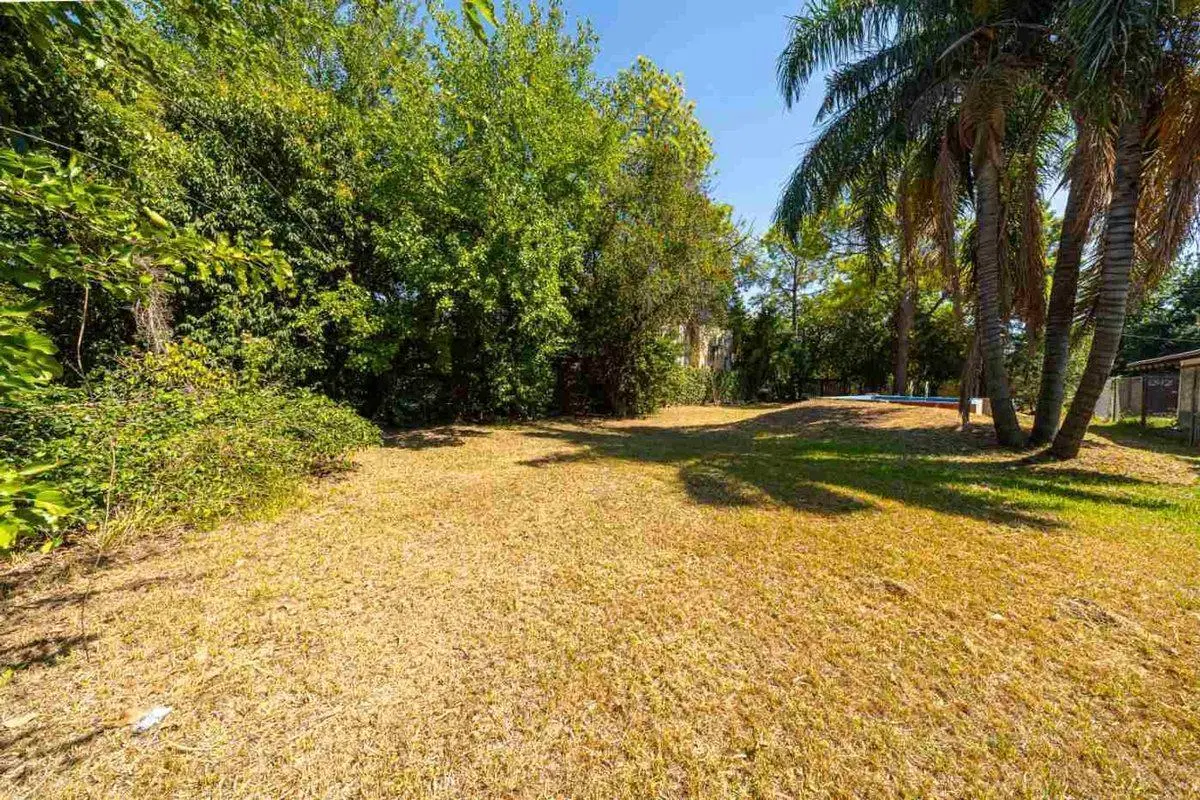 TERRENO EN VENTA EN ROLDÁN CON PILETA 3