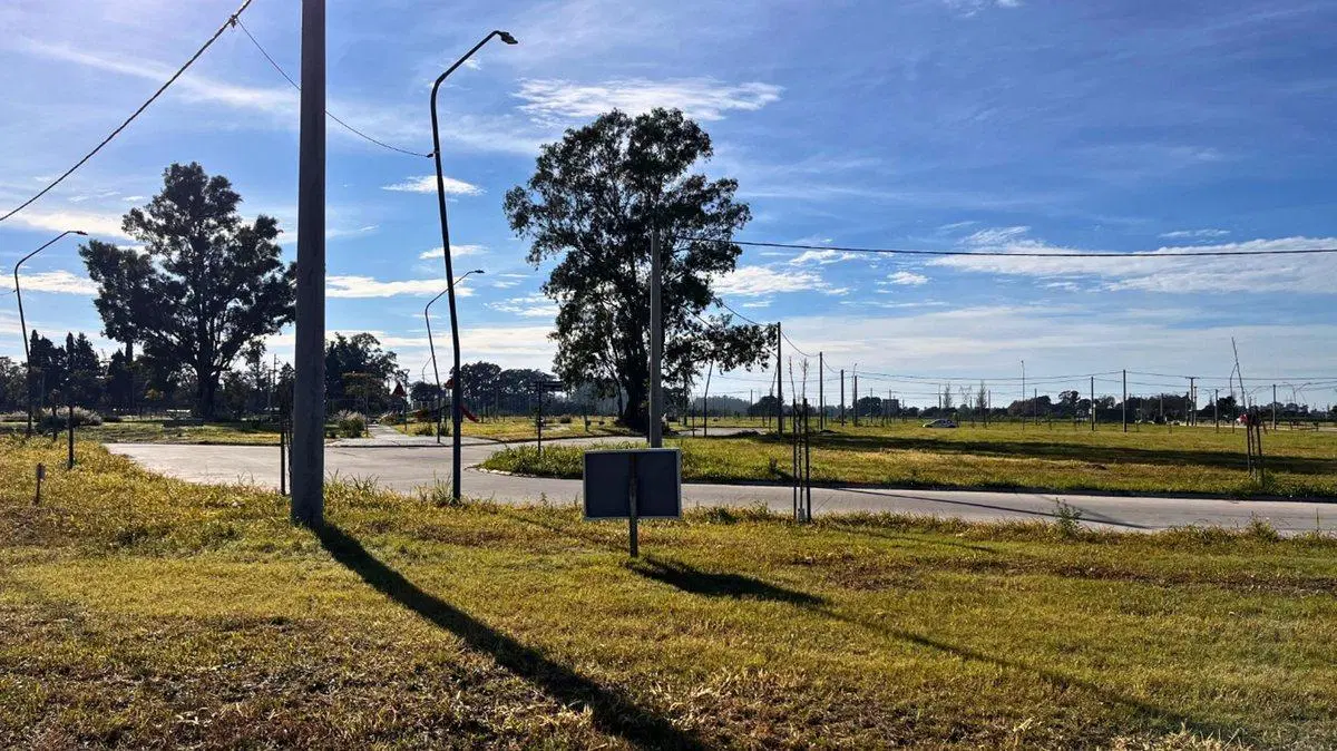 LOTE EN VENTA PERMUTA GENERAL LAGOS 2