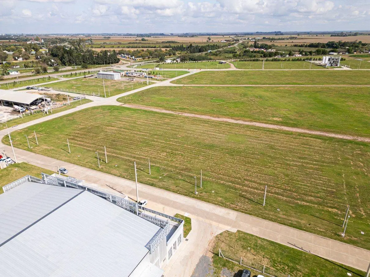 LOTE INDUSTRIAL EN VENTA PARQUE IND SAN LORENZO 4