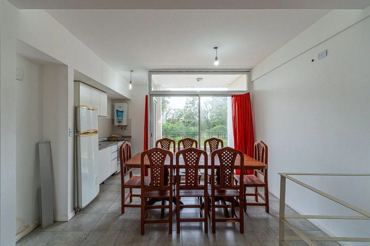 VENTA DE DEPARTAMENTO DUPLEX EN G. BAIGORRIA 2