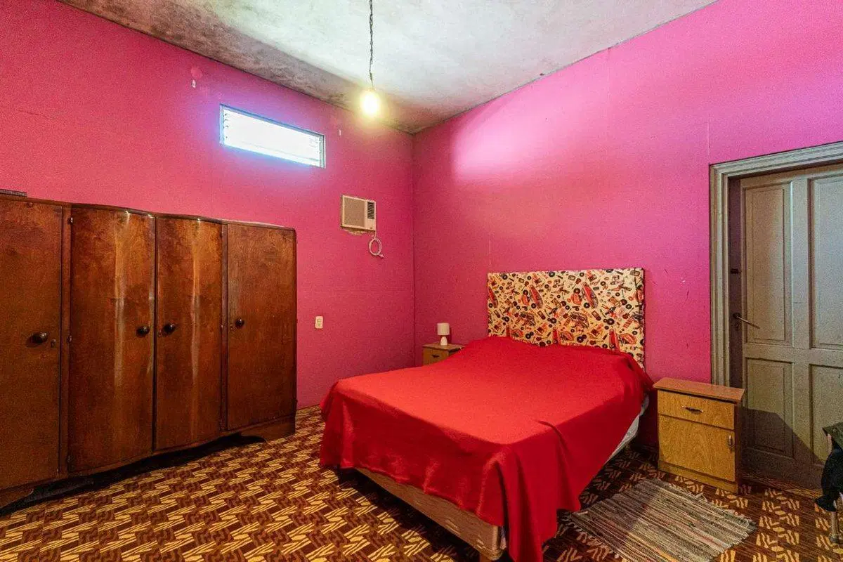 CASA EN VENTA ALVAREZ CON DOS LOCALES 4