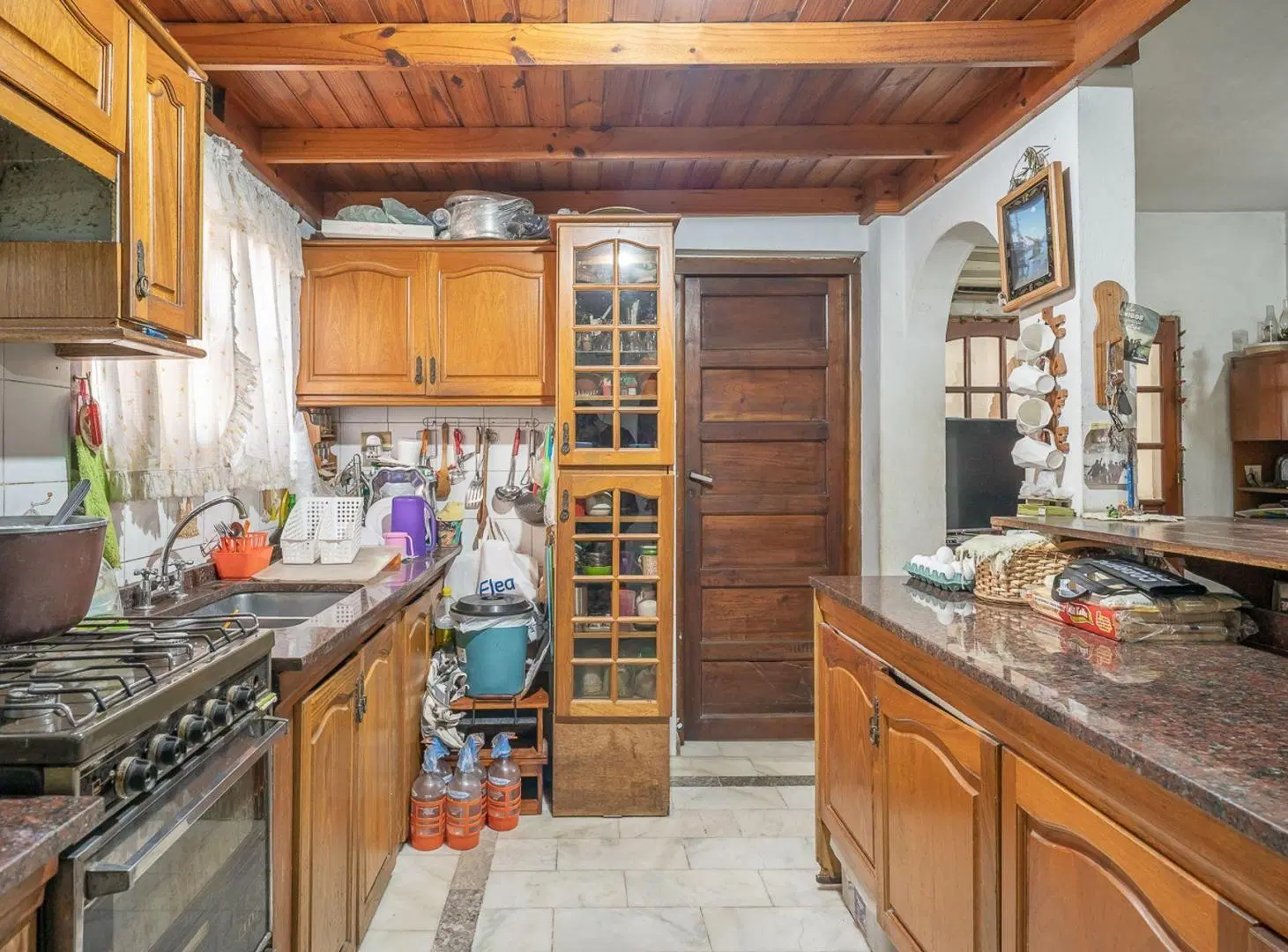 CASA EN VENTA BARRIO BELGRANO TRES DORMITORIOS 8