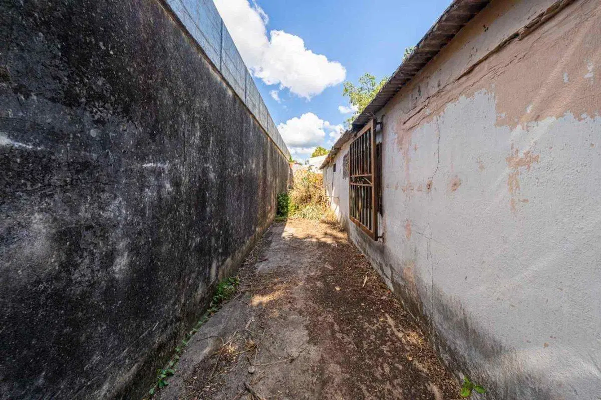 LOTE CASA A RECICLAR EN VENTA BAIGORRIA RIO 4
