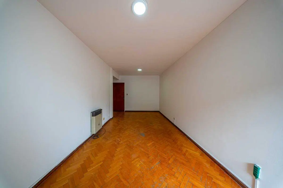 DEPARTAMENTO EN VENTA CENTRO TRES DORMITORIOS 2