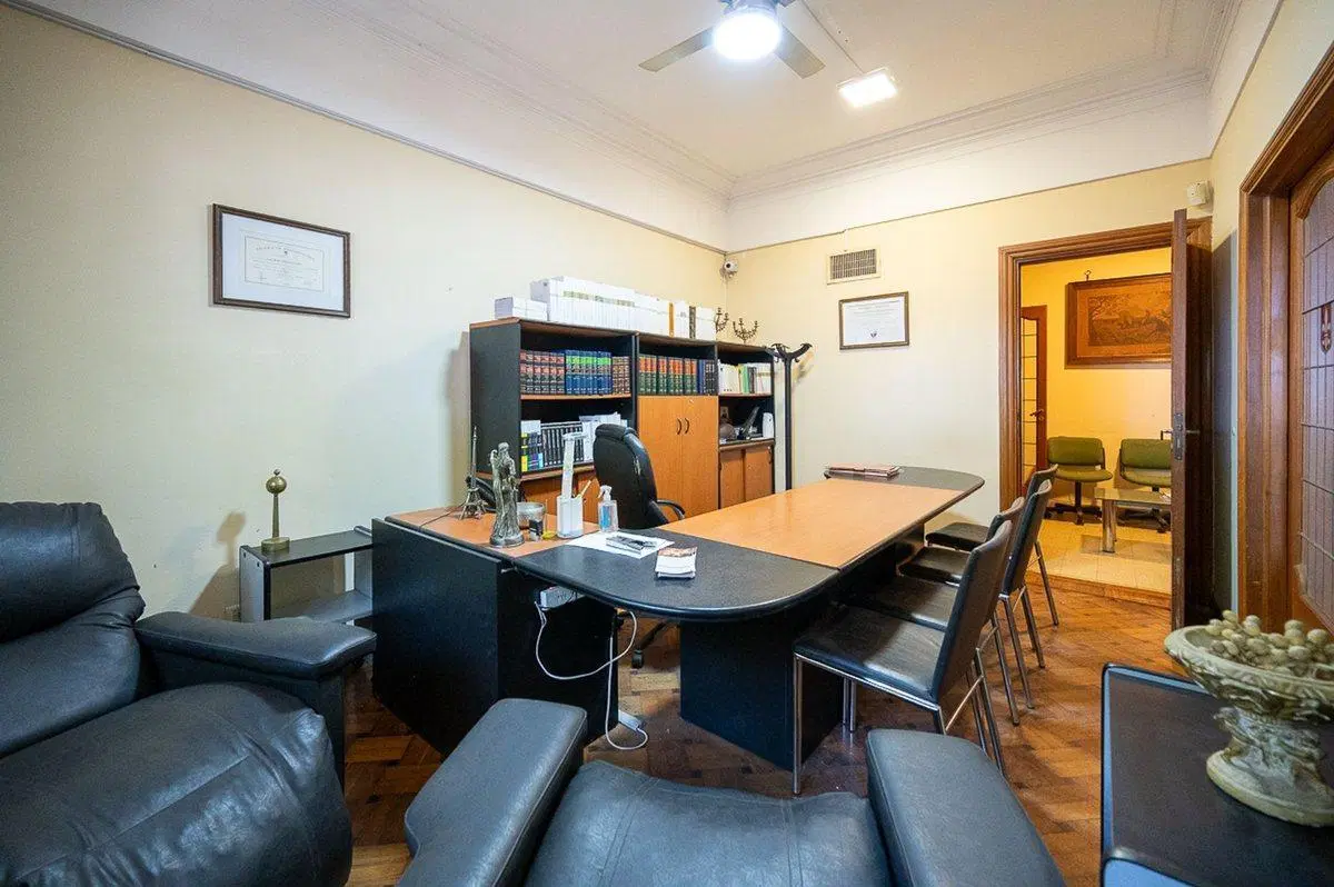 Venta PH planta baja 4 dormitorios frente al rio 5