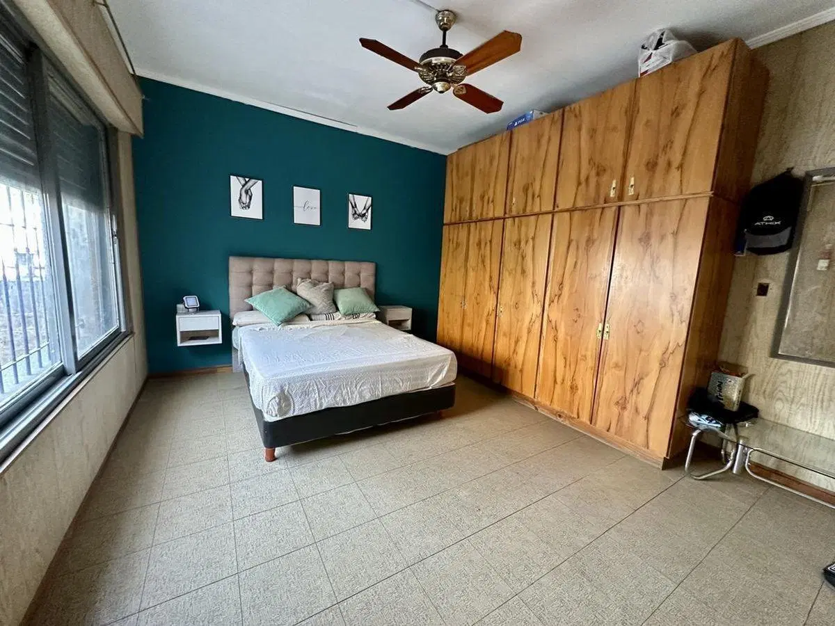 CASA EN VENTA 3 DORMITORIOS BARRIO INDUSTRIAL 4