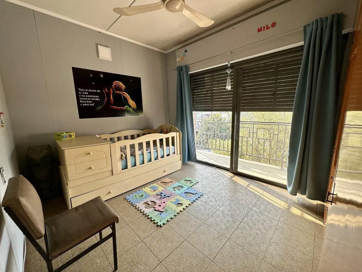 CASA EN VENTA 3 DORMITORIOS BARRIO INDUSTRIAL 5