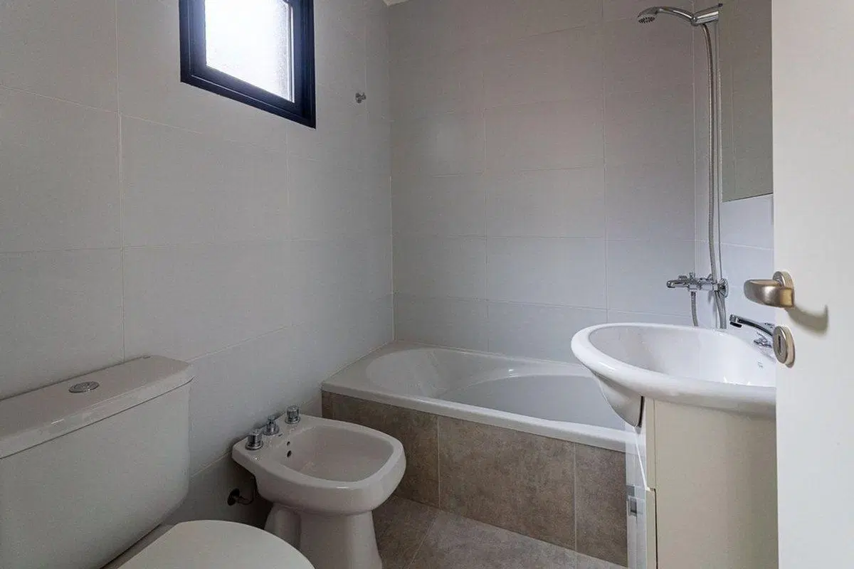 VENTA DEPARTAMENTO 1 DORMITORIO CON COCHERA BAUEN 8