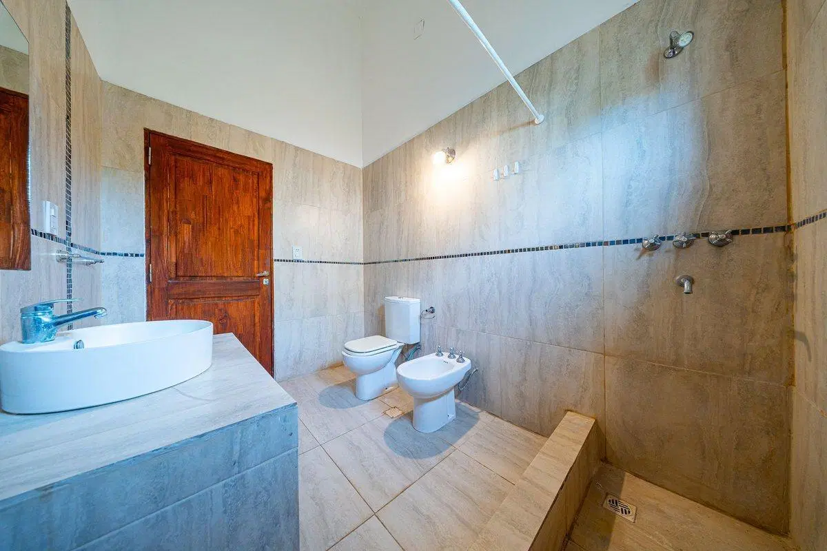 Casa en venta 2 dormitorios con pileta 3