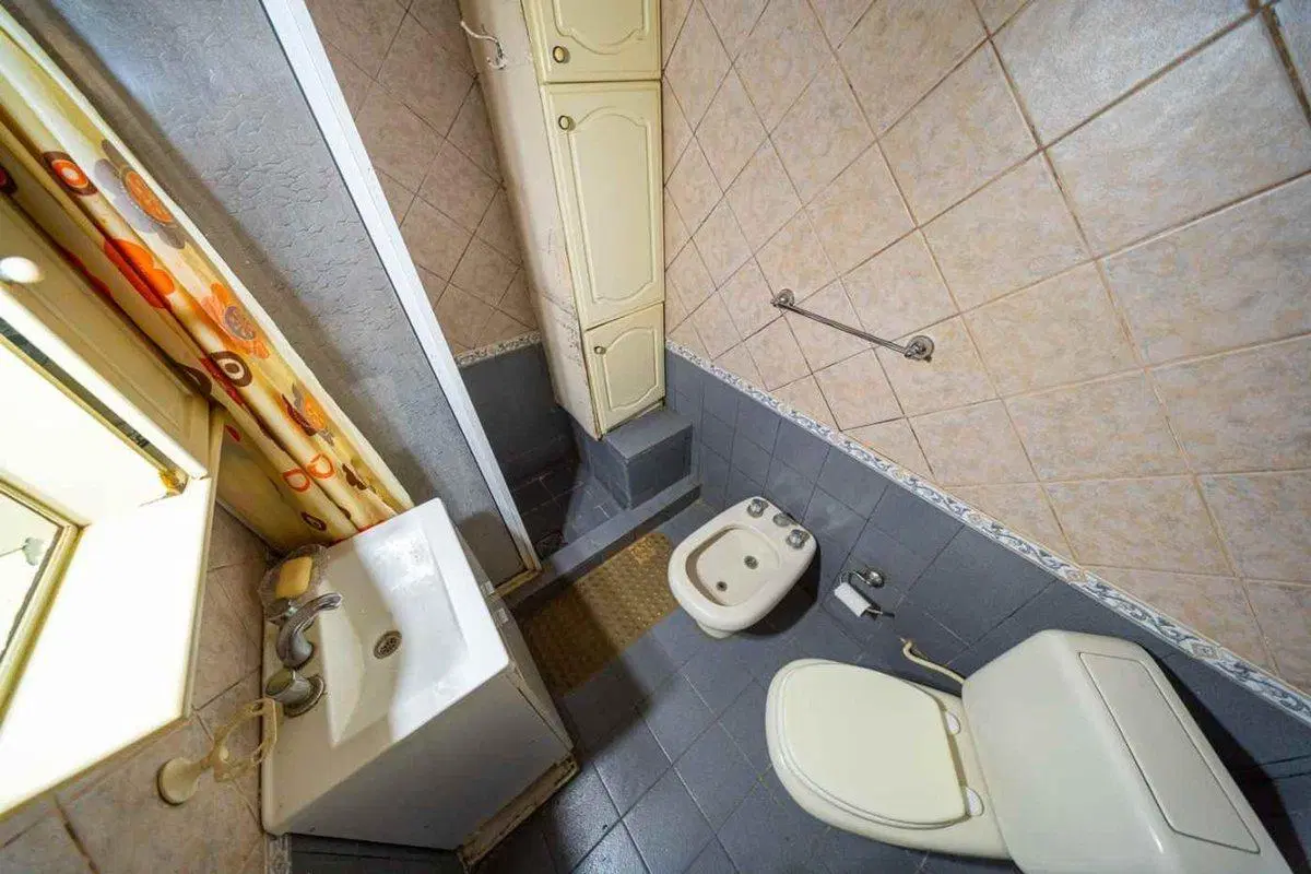 CASA VENTA 2 DOMITORIOS COCHERA EMPLAME  GRANEROS 2