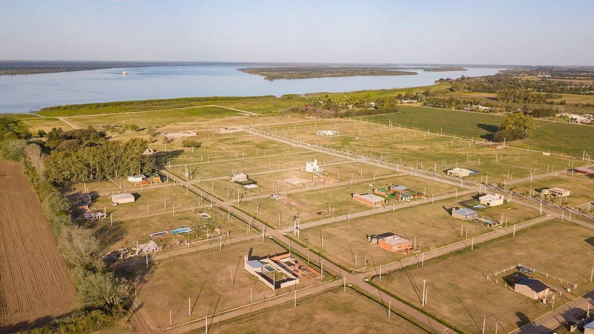 TERRENO EN VENTA 300 M2 CIUDAD NAUTICA ARROYO SECO 4