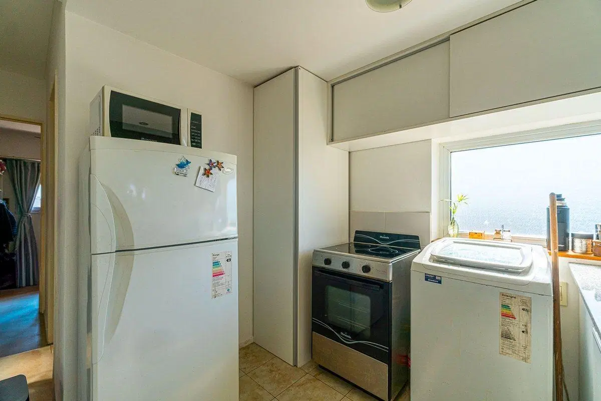 Venta departamento 1 dormitorio cochera Luis Agote 5