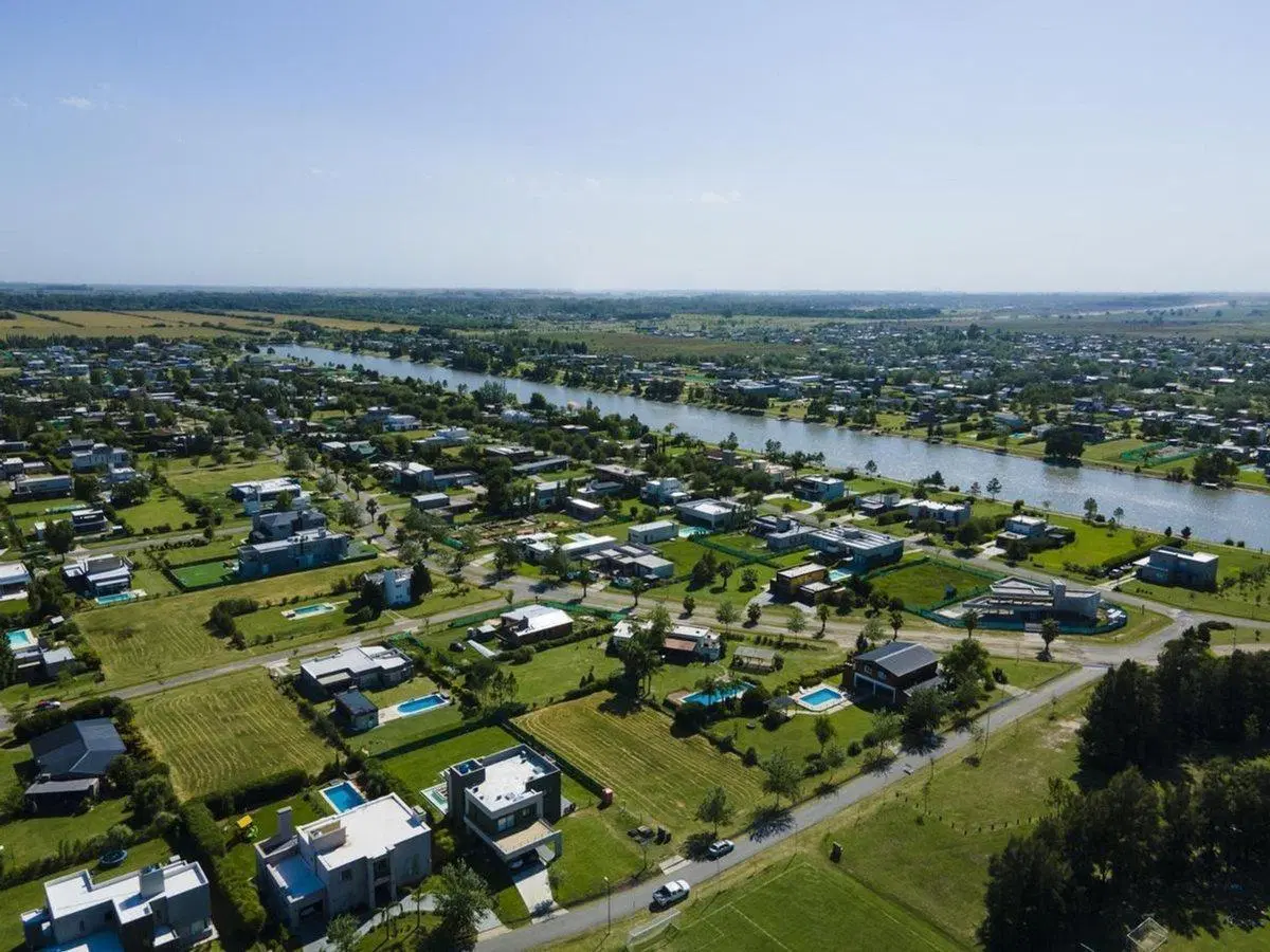 TERRENO EN VENTA EN PUERTO ROLDAN 1029 M² 5